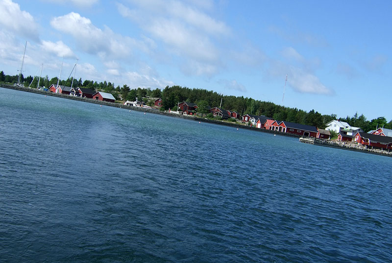 Ja maihin