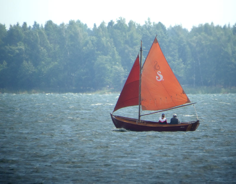 Stina purjeet ylhäällä Stina purjeet ylhäällä