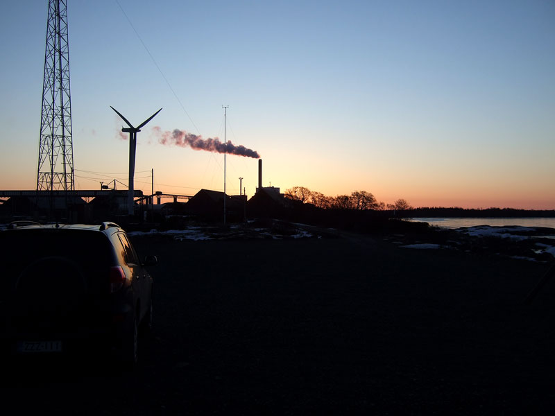 Auringonnousun aikaan Auringonnousun aikaan