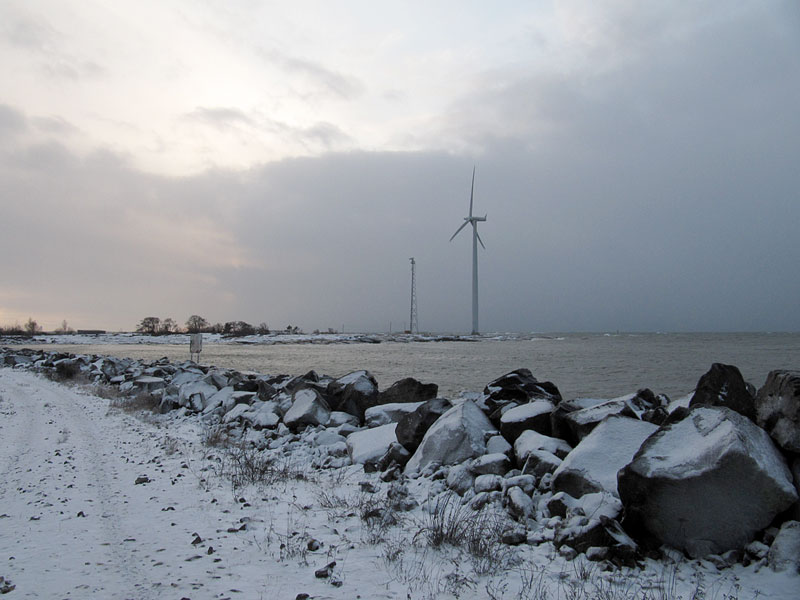 Aallonmurtaja ja Kallioholma Aallonmurtaja ja Kallioholma