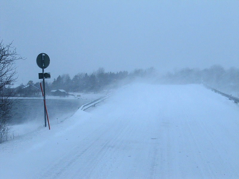 Lumituiskua