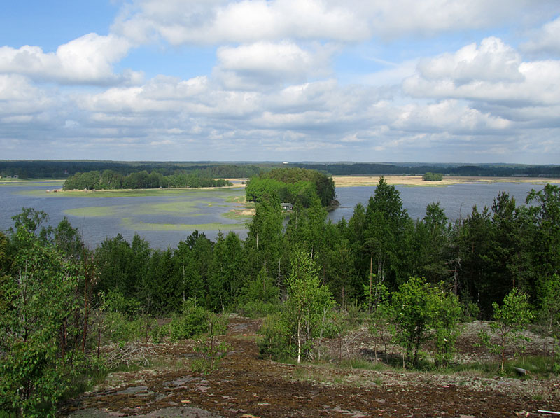 Saarenvuorelta luoteeseen Saarenvuorelta luoteeseen
