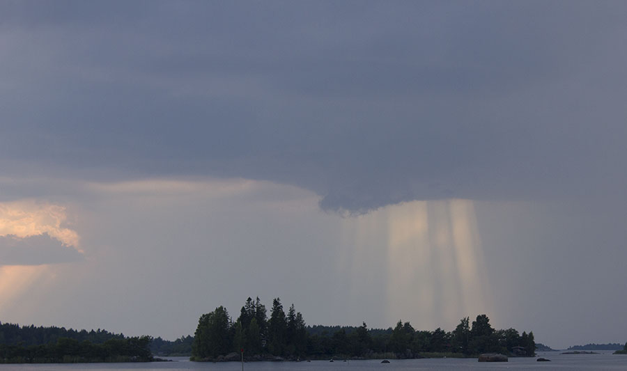 Ukkoskuuro Ukkoskuuro