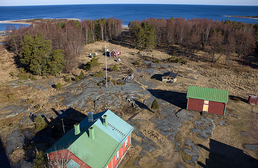 Piha kuvattu majakasta