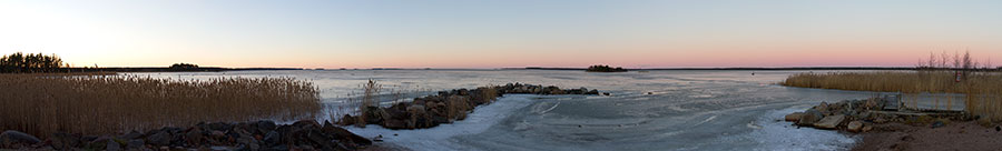 Preiviikinlahti kalarannasta