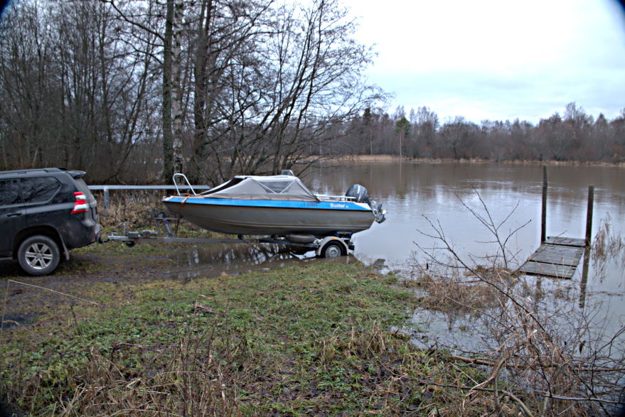 Land Cruiser ja Buster