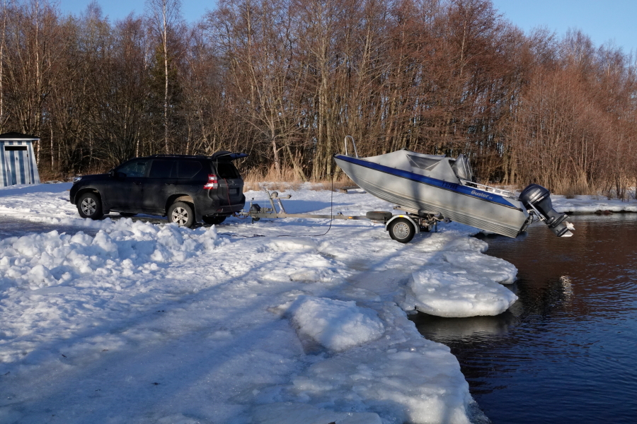 Buster ja Land Cruiser