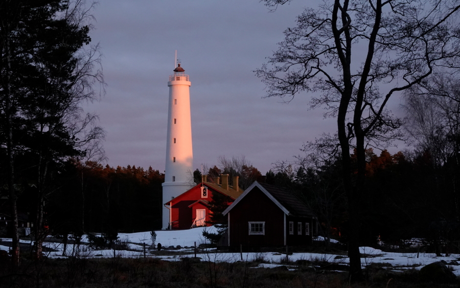 Majakkapiha illalla