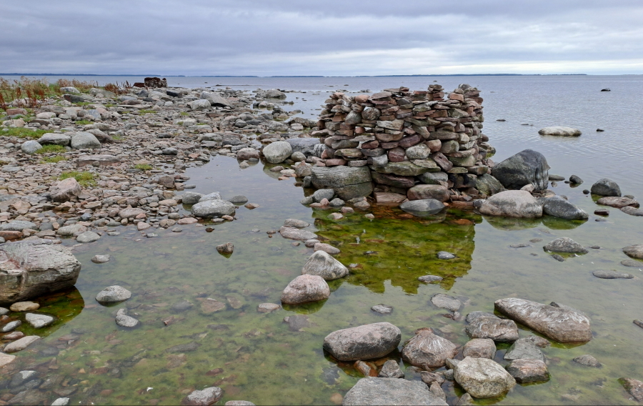 Luoteenräyhä